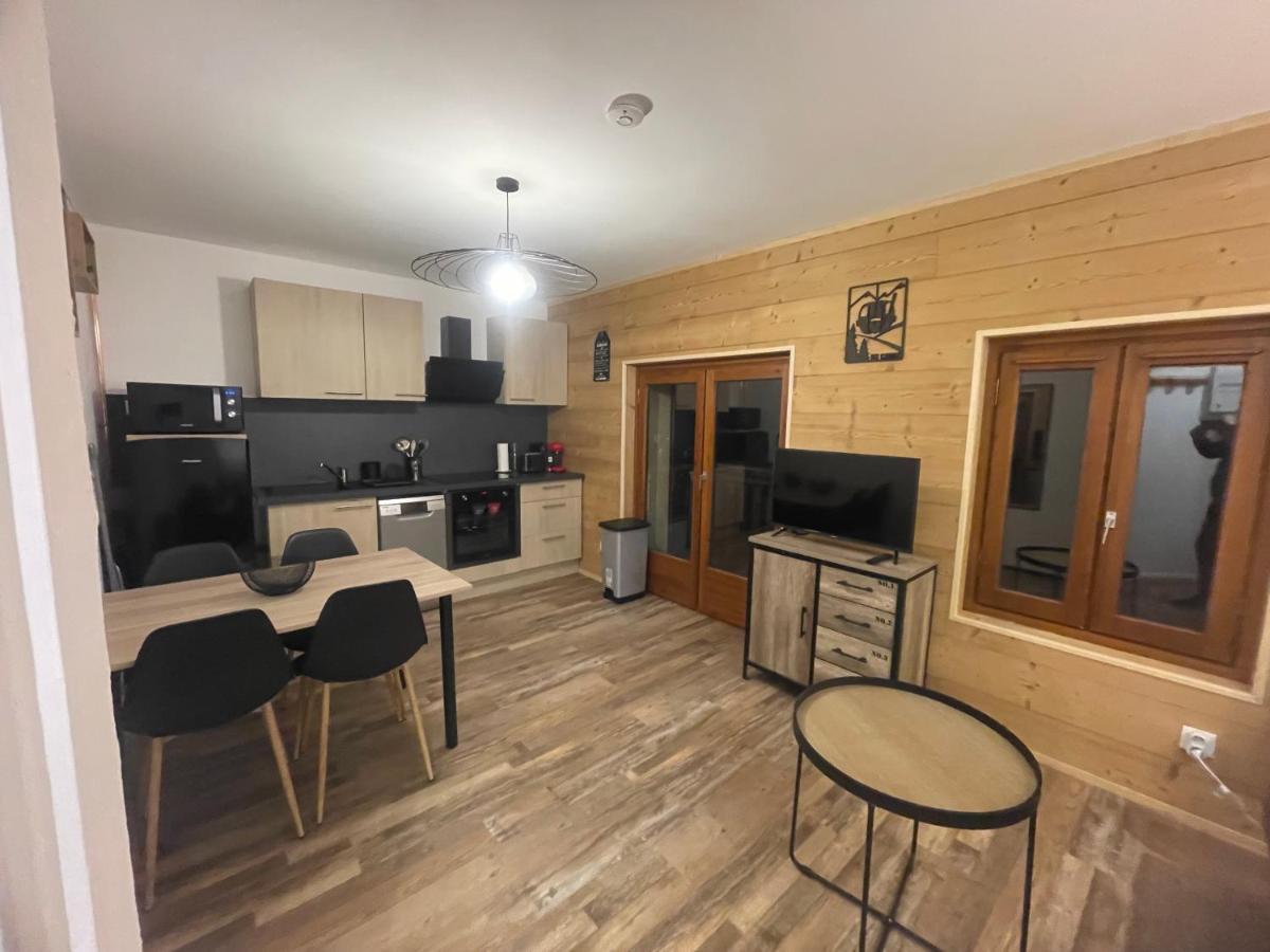Residence La Ruche-Appartement Isoard 雷加霍斯达哈施 外观 照片
